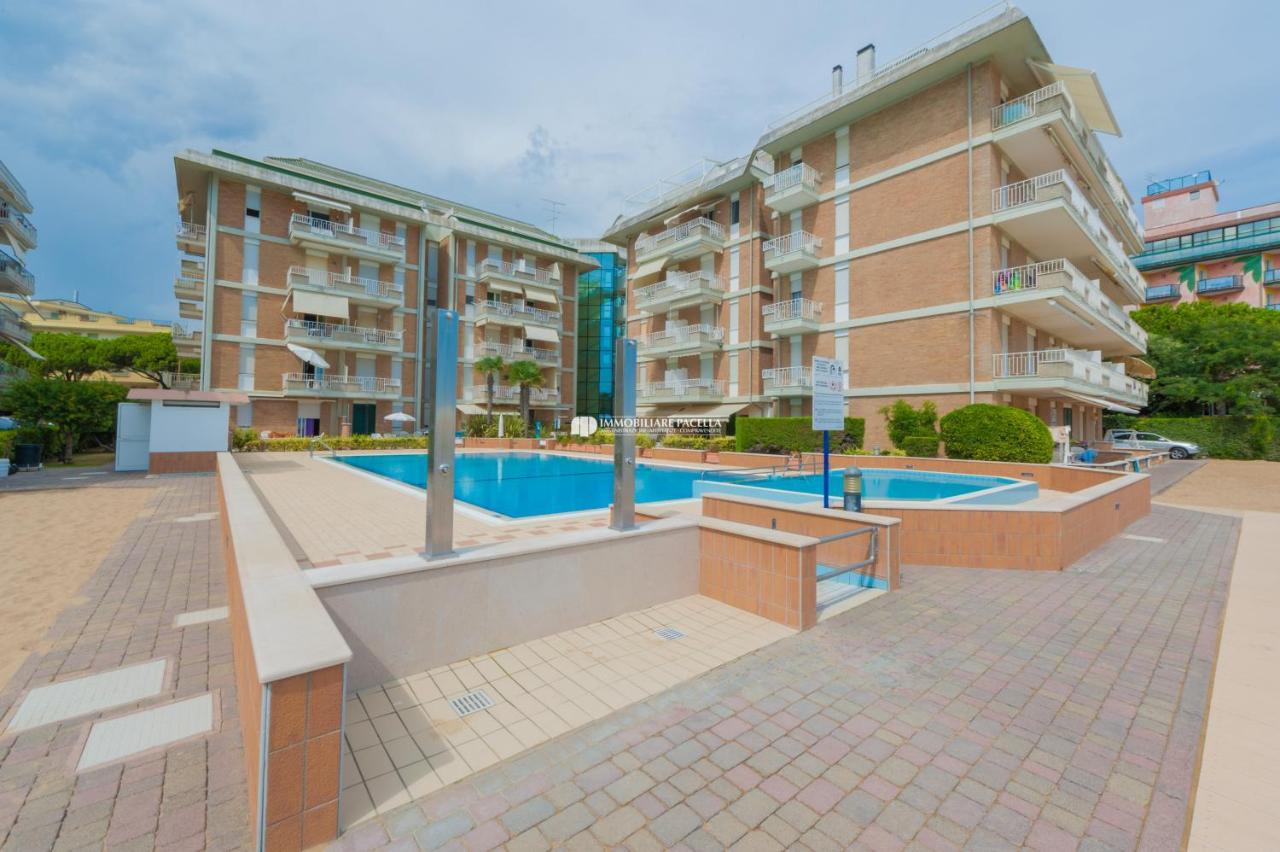 Residence Puerto Del Sol Immobiliare Pacella Lido di Jesolo Zewnętrze zdjęcie